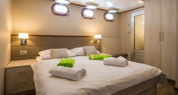 Luxury Superyacht Experience & Ultra Croatia (VIP) - Image 4