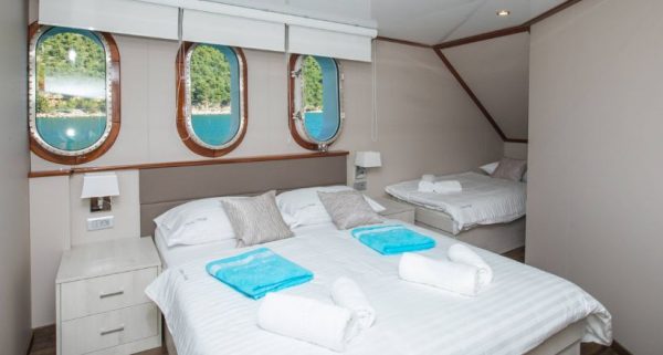 Luxury Superyacht Experience & Ultra Croatia (VIP) - Image 5
